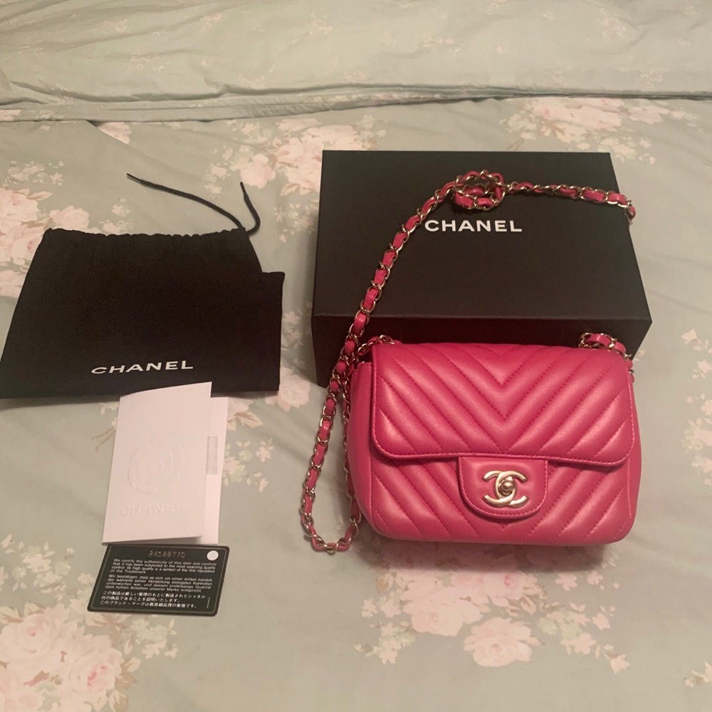 SOLD 😊 Chanel Square Mini Bag - Dark Pink 💕 - Picture 1 of 12
